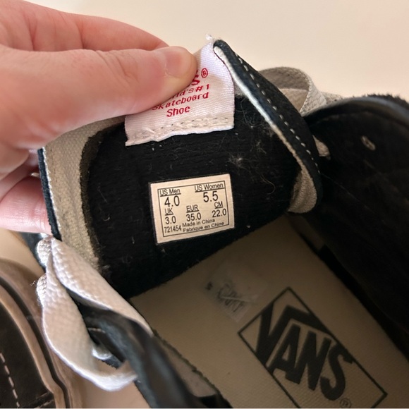 Vans Sk8-Hi Shoes - Picture 3 of 3